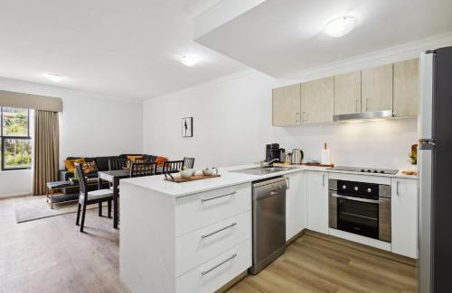 Northbridge Casa | 3BR Oasis Townhouse in Northbridge