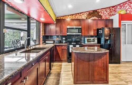 Port Saint Lucie Casa | 3BR Oasis w/ Pool & Hot Tub – Family-Friendly Getaway
