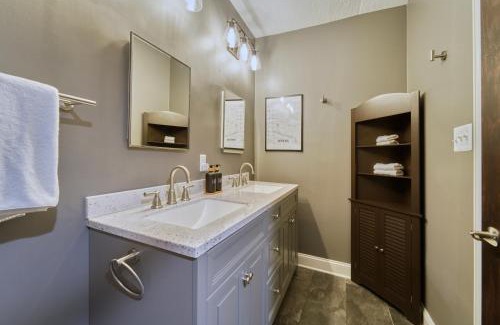 Capitol Hill Casa | 3BR Oasis with Private Theater & High-Speed Wi-Fi