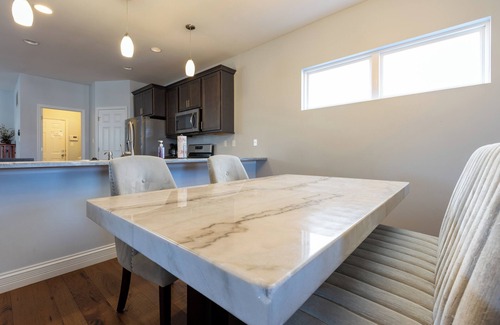 The Gate Casa | 3BR Parkside Home / Perfect Location