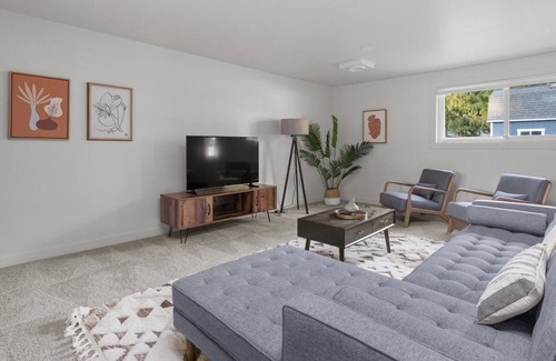 Bothell Casa | 3BR Pet-Friendly Home in Bothell