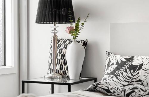 Bundoora Casa | 3BR Pure Luxury & Elegant holiday home in Latrobe
