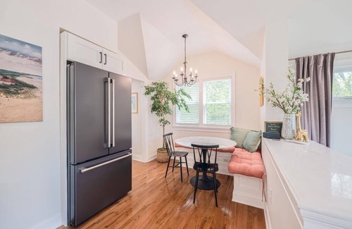 West Cape May Casa | 3BR Secluded Gem | Chic Design | Modern Amenities