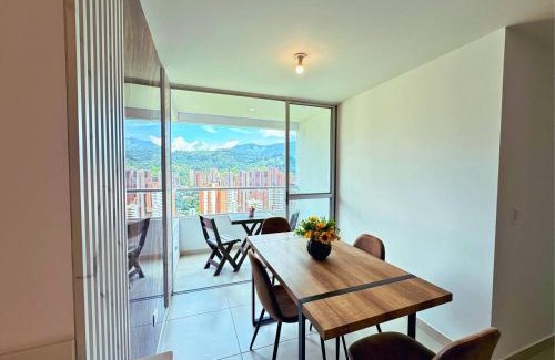 Sabaneta Apartamento | 3br Stunning 19th Floor Views Pool Sabaneta