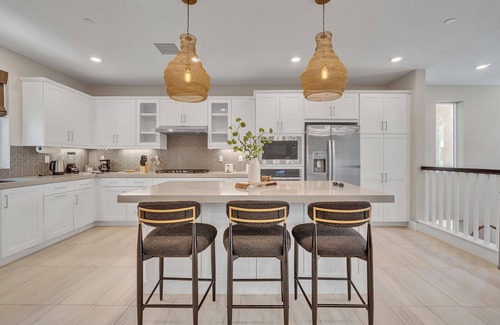 Mira Mesa Casa | 3BR Urban Oasis｜EV Charger ｜Long term allowed ｜Garage Access #42453