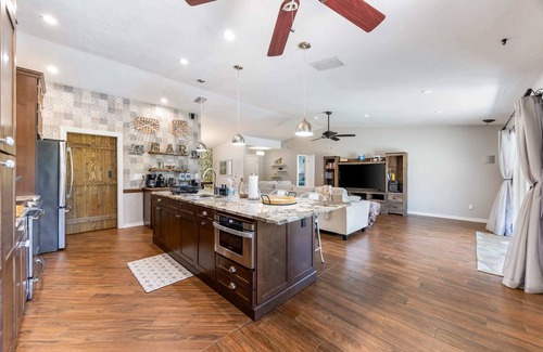 Wesley Chapel South Casa | ‼️Charming 3BR Getaway w/ Private Pool