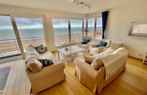 Blankenberge Apartamento | 3BR Zeedijk apartment Ocean View