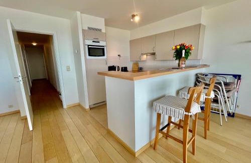 Blankenberge Apartamento | 3BR Zeedijk apartment Ocean View