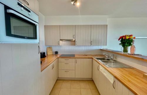 Blankenberge Apartamento | 3BR Zeedijk apartment Ocean View