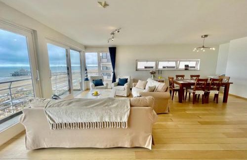 Blankenberge Apartamento | 3BR Zeedijk apartment Ocean View