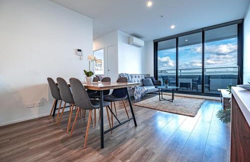 Footscray Apartamento | 3br2ba Apt In Footscarypoolcar Parkwifi