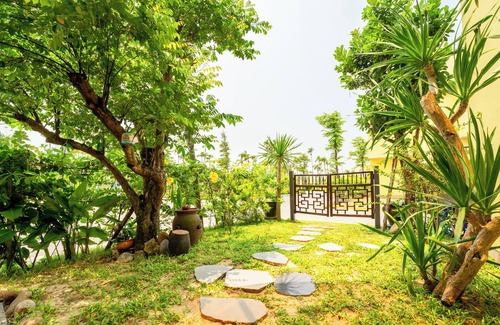 Cam Ha Villa | 3BRs w/ River View &Private Pool - Free Bike