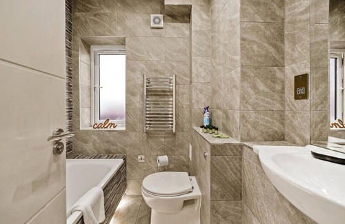 Swindon Apartamento | 3CB Apartment*2 Bedroom*Sleeps 4*Long Stay Disc