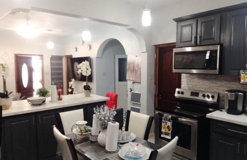 Rhyne Park Village Apartamento | 3CsMontego Bay