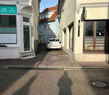 Waiblingen Casa | 3D Smart TV, Zimmer mit Babybett und Arbeitsplatz im Stadtzentrum