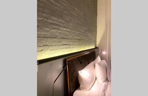 North Oakland Apartamento | 3E-Spacious 2 bedroom in Oakland, sleeps 8