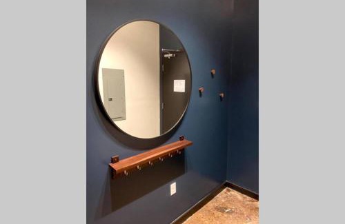 North Oakland Apartamento | 3E-Spacious close to PITT/CMU/Carlow, Sleeps 4
