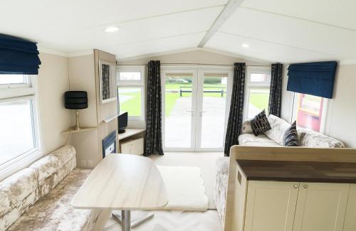 East Drayton Chalet De Esquí | 3Guest-2bedroom-WiFi-Tv