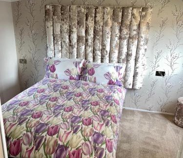 East Drayton Chalet De Esquí | 3Guest-2bedroom-WiFi-Tv
