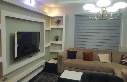 Oshodi-Isolo Apartamento | 3JD Lavishly Furnished 1-Bed Apt