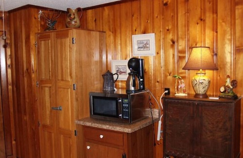 Hubert Casa | 3miles to Hammocks beach state park, Swansboro, Lejeune on private 22 acres