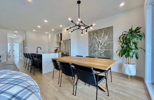 Bromont Condominio | 3rd Floor New Construction - Prime Location with Ski Shuttle Bus on Site