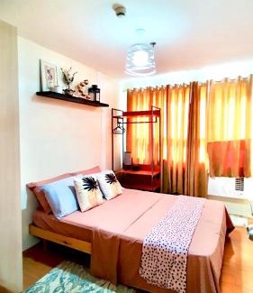 Sasa Apartamento | 3rd - Sea View of Seawind Condominium