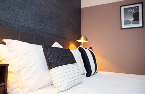 Sawston Apartamento | 3x Bed Elegant House with Private Parking