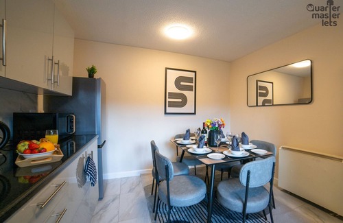 Warwick Casa | 3x Bedroom House (Sleeps 6x)