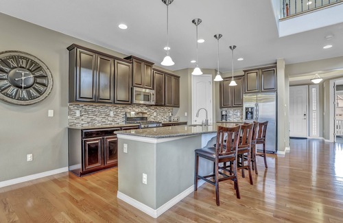Arvada Casa | 4,000 sqft Cozy Mtn Home! Huge Game Room! Family Friendly Pool Table
