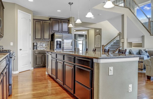 Arvada Casa | 4,000 sqft Cozy Mtn Home! Huge Game Room! Family Friendly Pool Table