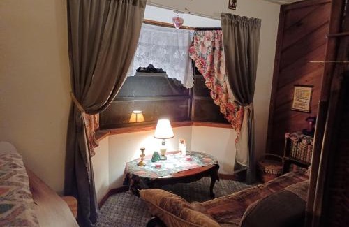 Groveland Cama Y Desayuno | 4 20 FRIENDLY Theme PARK ACCESS Antique Rose Garden FIREPLACE Suite