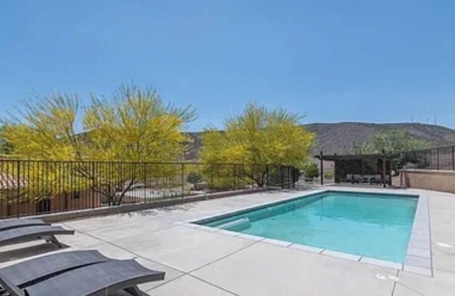 Hemet Apartamento | 4-6 sleeper Casita on 6 acre, serene property near Temecula Wine Country & Beach