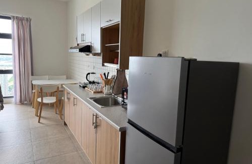 Petaling Jaya Apartamento | 4-8PAX Muji Home Walk to Sunway Medical Near University & Sunway Lagoon