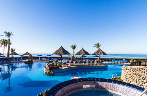 Tarajalillo Apartamento | Apartamento 4★ con Vistas al Mar y Piscina en Bahía Feliz – Gran Canaria