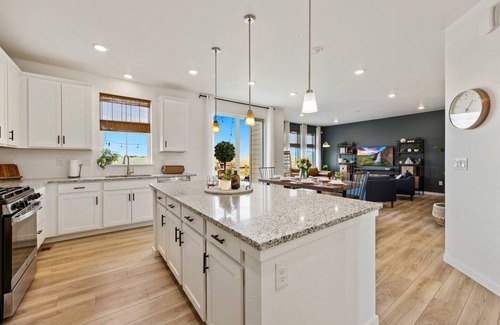 Loveland Casa | 4 Bd Colorado Retreat with Sauna, Hot Tub, Gym and Mountain Views