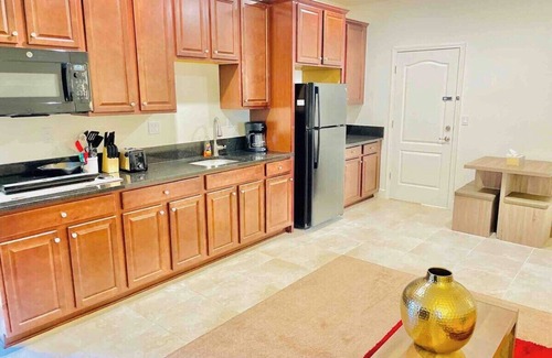 Reno Casa | 4-bd/lux house/3.5 Bathroom/sleeps16
