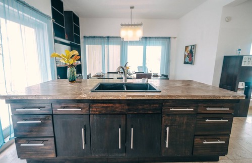 San Pedro Villa | 4 BDRM Private Villa w/ pool