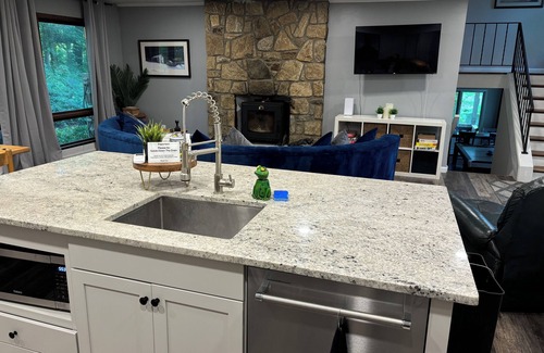 Parker Ford Casa | 4 bed 2 bath,remodeled, private home in historic Chester Springs, Pet friendly.