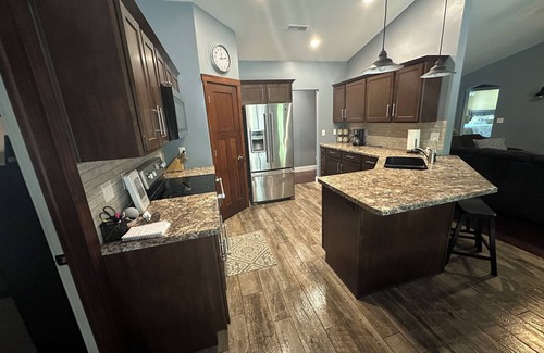 Fish Creek Casa | Fish Creek-Gibraltar Rd.- zona de YMCA