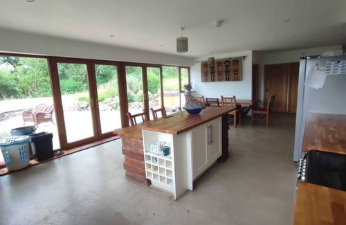 Golden Grove Casa | 4 bed barn, 2xSafari Tents, Pool-HotTub-Sauna 24px