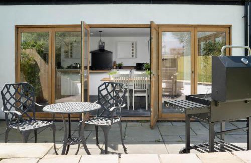 Newtown-in-St-Martin Casa | 4-Bed Cottage in the Lizard - Pet Friendly