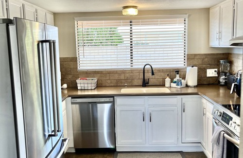 Peoria Casa | 4-bed home w New Bathroom-3 miles to Peoria Sports Complex for Fall Ball & P83.