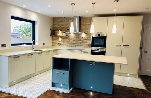 Portrush Casa | 4 bed house available for 2025 Portrush Open