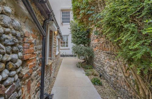 Cley next the Sea Casa | 4 Bed in Cley oc-m33116
