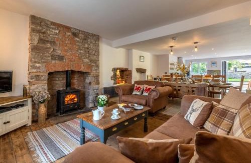 Crickhowell Casa | 4 bed in Crickhowell 85242