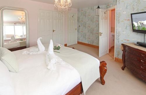 Woodhorn Casa | 4 Bed in Druridge Bay CN102