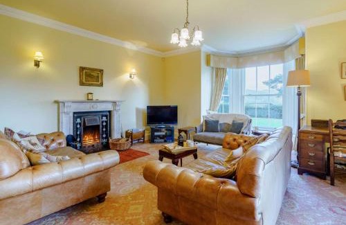 Hawkshead Casa | 4 Bed in Hawkshead Village LLH03