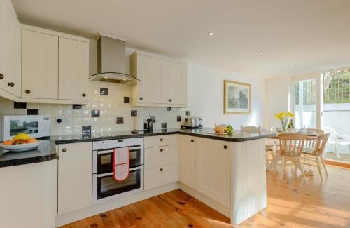 West Lulworth Casa | 4 bed in Lulworth CHRIC