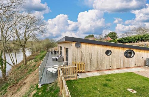 Lower Wick Casa | 4 bed property in Worcester 91592